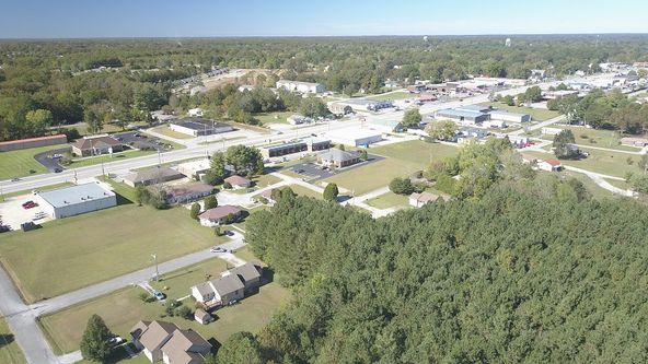 1857 Hillsboro Blvd, Manchester, TN 37355